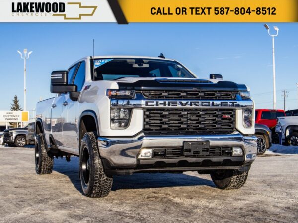 Used 2022 Chevrolet Silverado 3500HD LT Conveniece 6.6L Z71 Longbox 4WD 6-Speed Automatic Crew Cab Pickup on Sale Online at Sherwood Park Auto Credit