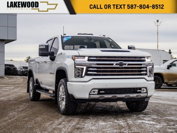 Used 2022 Chevrolet Silverado 2500HD High Country 4WD 6-Speed Automatic Crew Cab Pickup on Sale Online at Sherwood Park Auto Credit