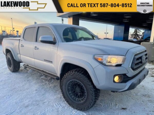 Used 2023 Toyota Tacoma SR5 3.5L 4WD 6-Speed Automatic w/OD Crew Cab Pickup on Sale Online at Sherwood Park Auto Credit