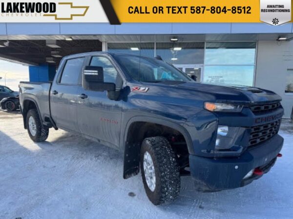 Used 2020 Chevrolet Silverado 2500HD LT True North 6.6L 4WD 6-Speed Automatic Crew Cab Pickup on Sale Online at Sherwood Park Auto Credit